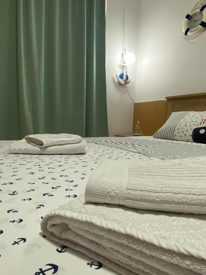 Ani Apartment Ohrid Buitenkant foto